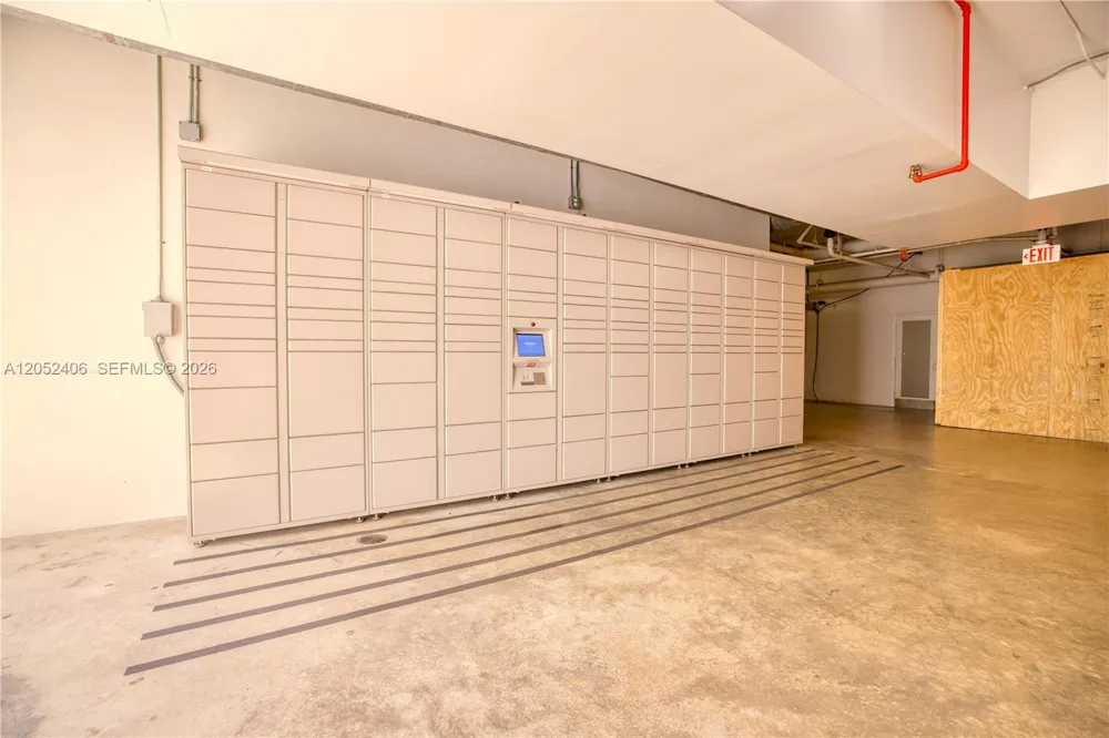 1200 West Ave #811 Miami Beach, FL 33139