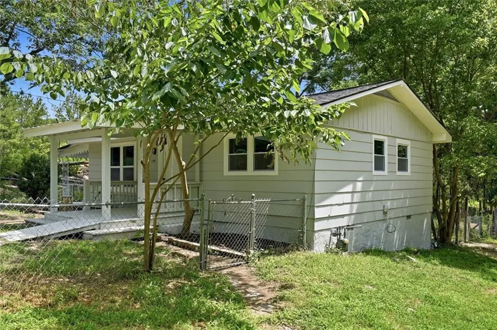 6140 Nichols Drive Union City, GA 30291