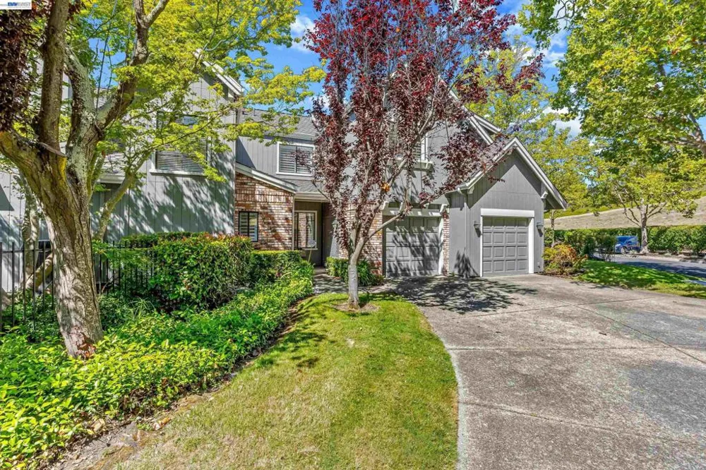 328 S Eagle Nest Ln Danville, CA 94506