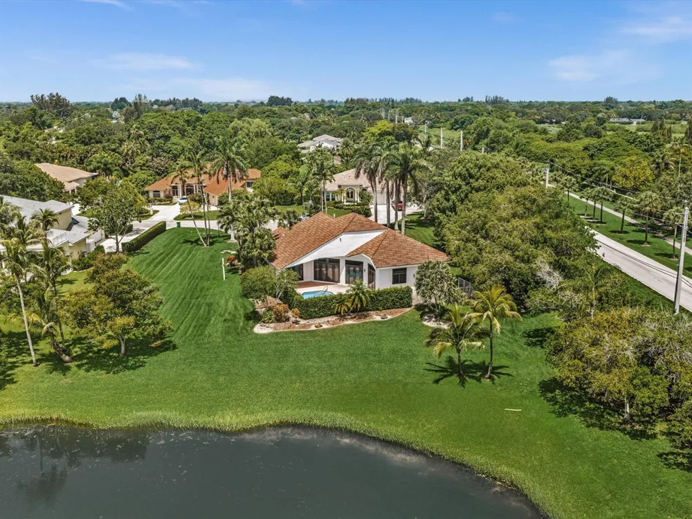 2602 SW 132nd Way Davie, FL 33330