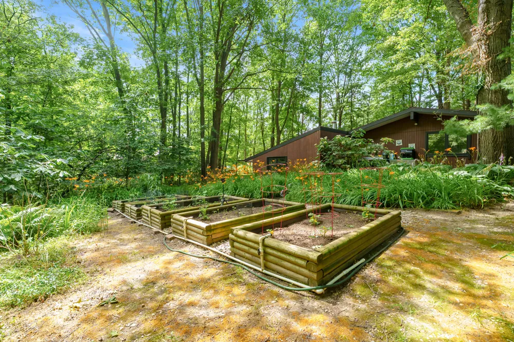 3818 Heights Drive Ross Township, MI 49060