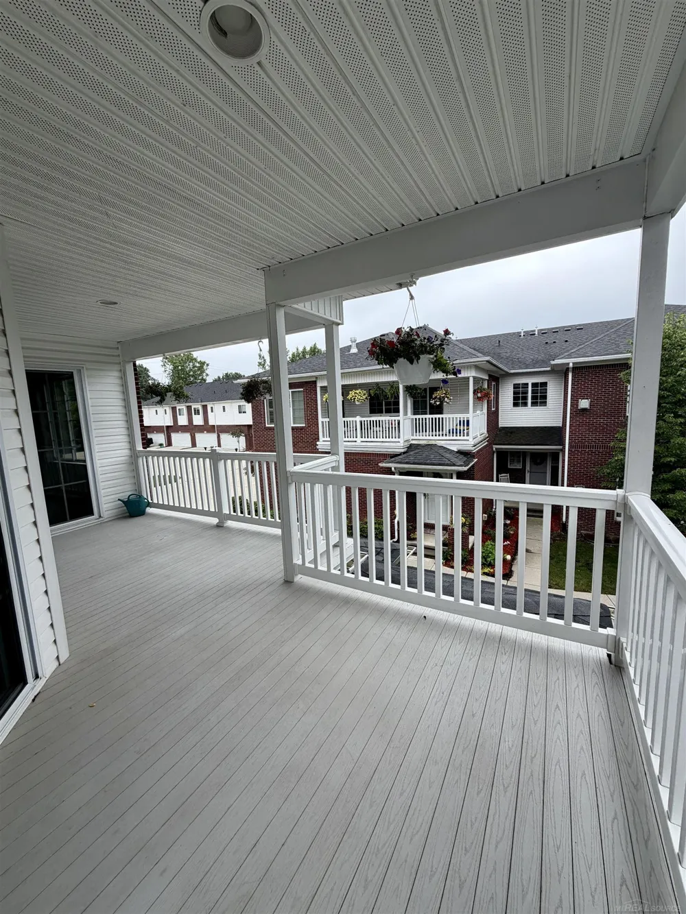 7013 Boulder Pointe Drive Washington Township, MI 48094