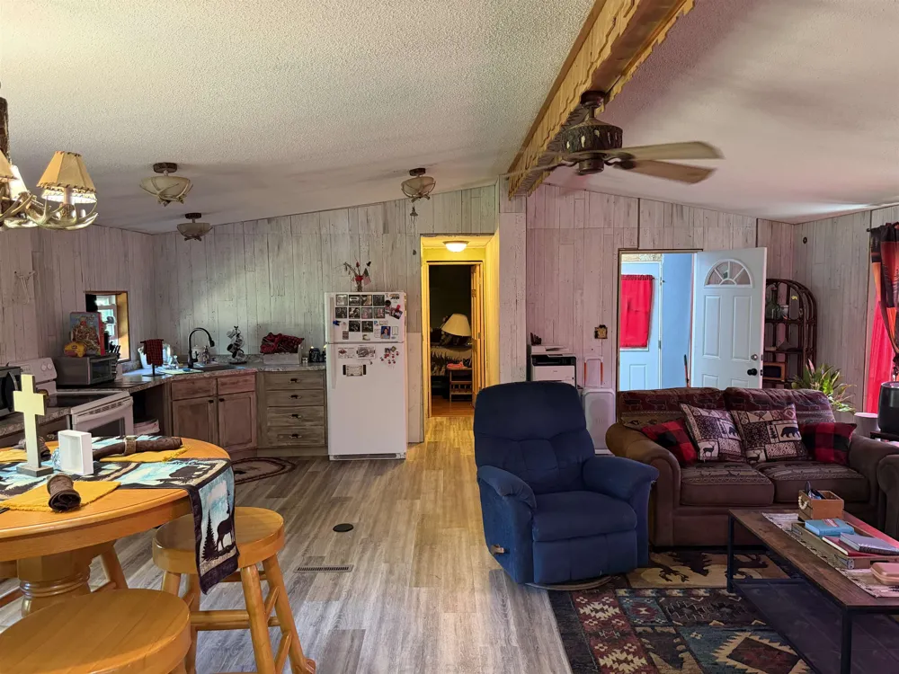 8819 Harlan Road Cleon Township, MI 49625