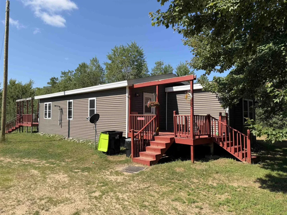 8819 Harlan Road Cleon Township, MI 49625