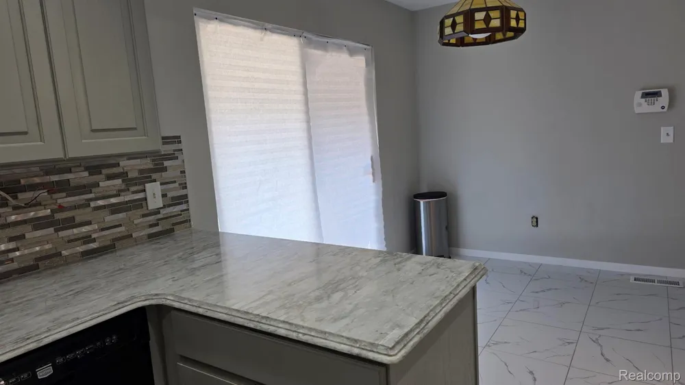 21150 Beaconsfield Street St Clair Shores City, MI 48080