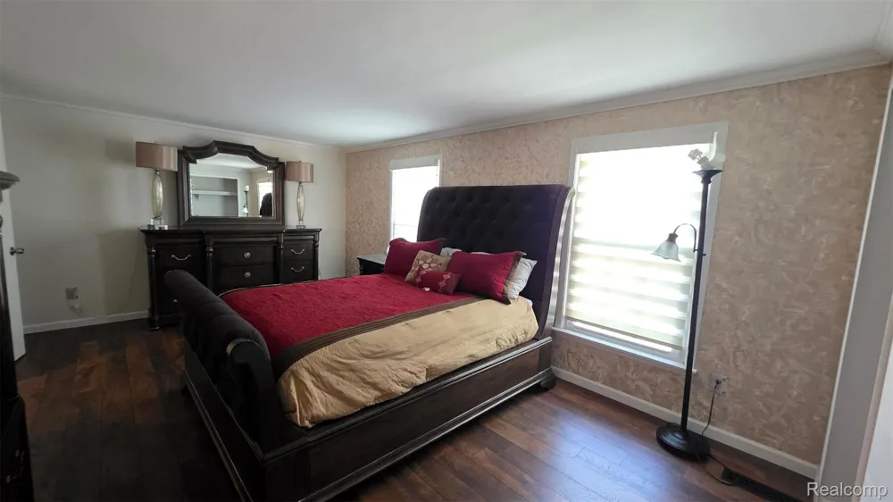 21150 Beaconsfield Street St Clair Shores City, MI 48080