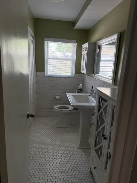 31180 E Rutland Street Beverly Hills Village, MI 48025