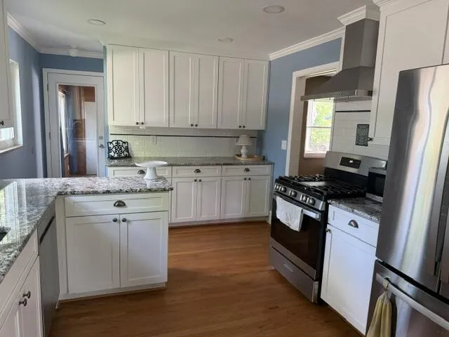 31180 E Rutland Street Beverly Hills Village, MI 48025