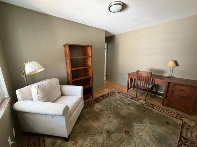 31180 E Rutland Street Beverly Hills Village, MI 48025