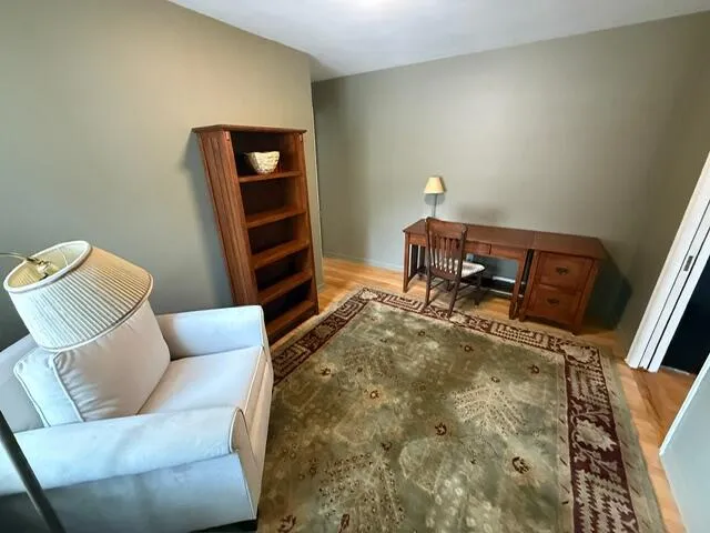31180 E Rutland Street Beverly Hills Village, MI 48025