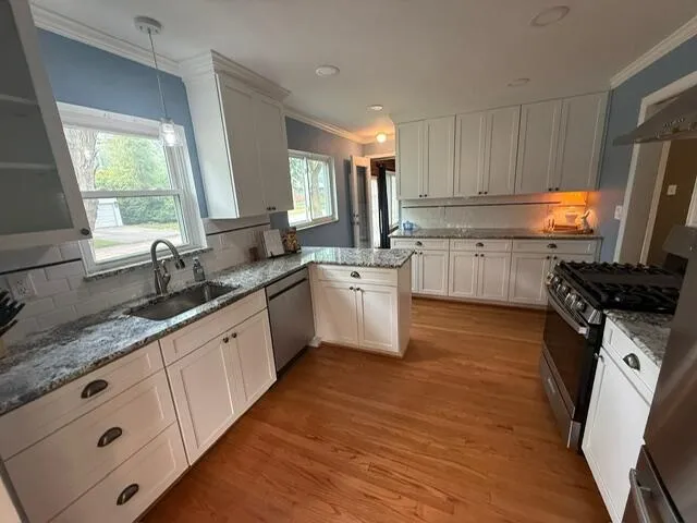 31180 E Rutland Street Beverly Hills Village, MI 48025