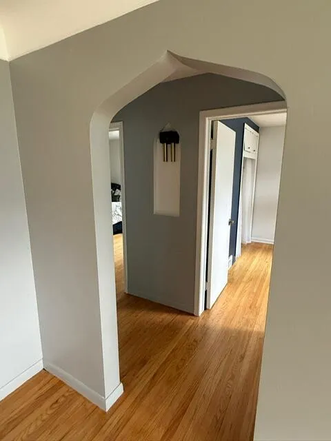 31180 E Rutland Street Beverly Hills Village, MI 48025