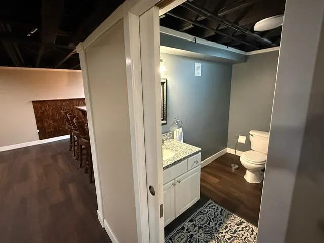 31180 E Rutland Street Beverly Hills Village, MI 48025
