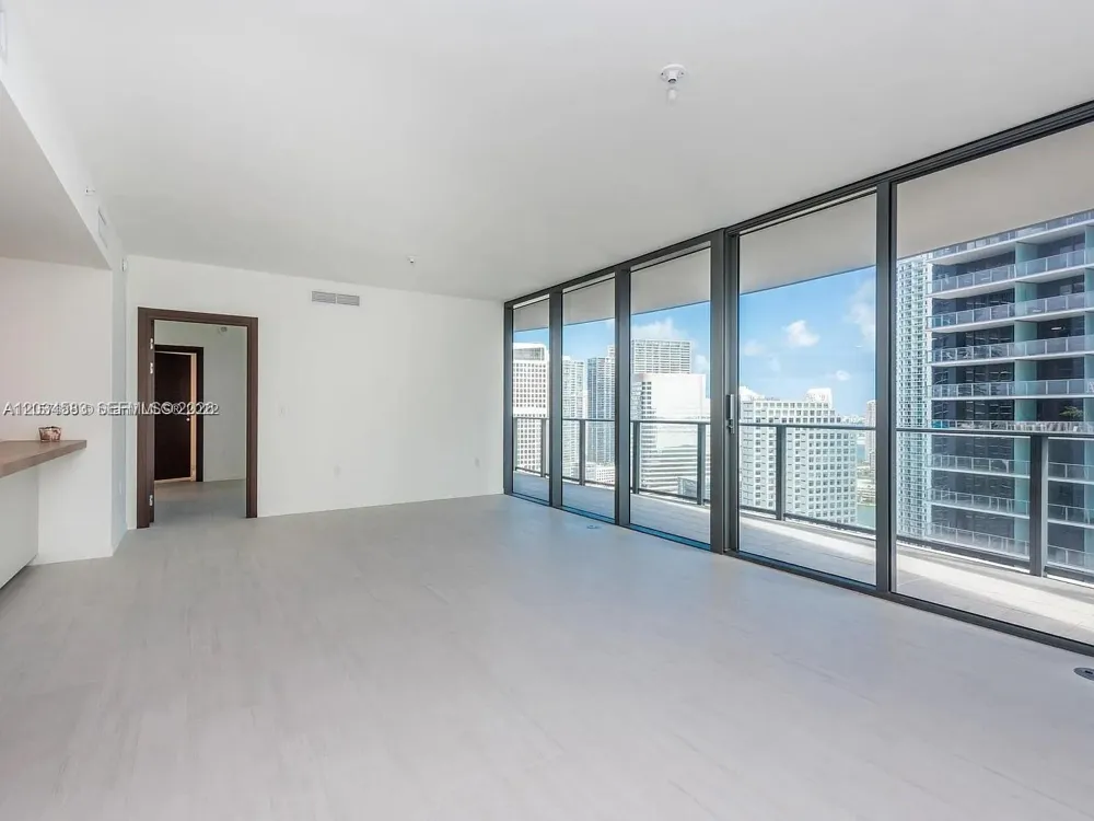 1000 Brickell Plz #3509 Miami, FL 33131