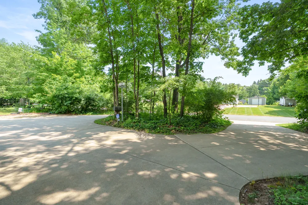 9064 Nature Way Oshtemo Charter Township, MI 49009