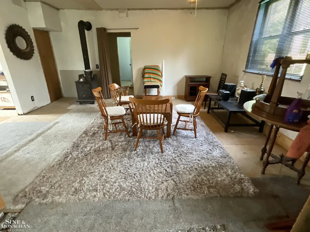177 Williams Street Clay Township, MI 48028