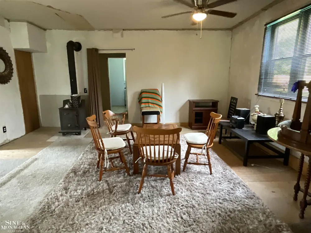 177 Williams Street Clay Township, MI 48028