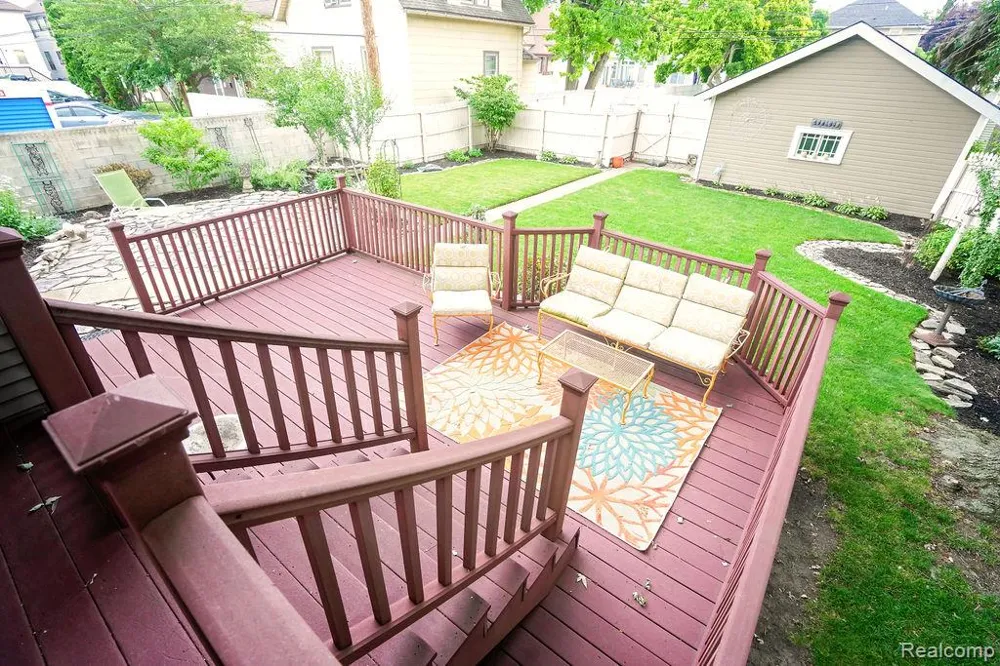 545 Eureka Road Wyandotte City, MI 48192