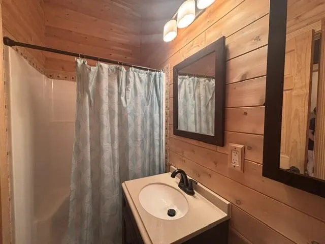 8444 Pineview Mancelona Township, MI 49659