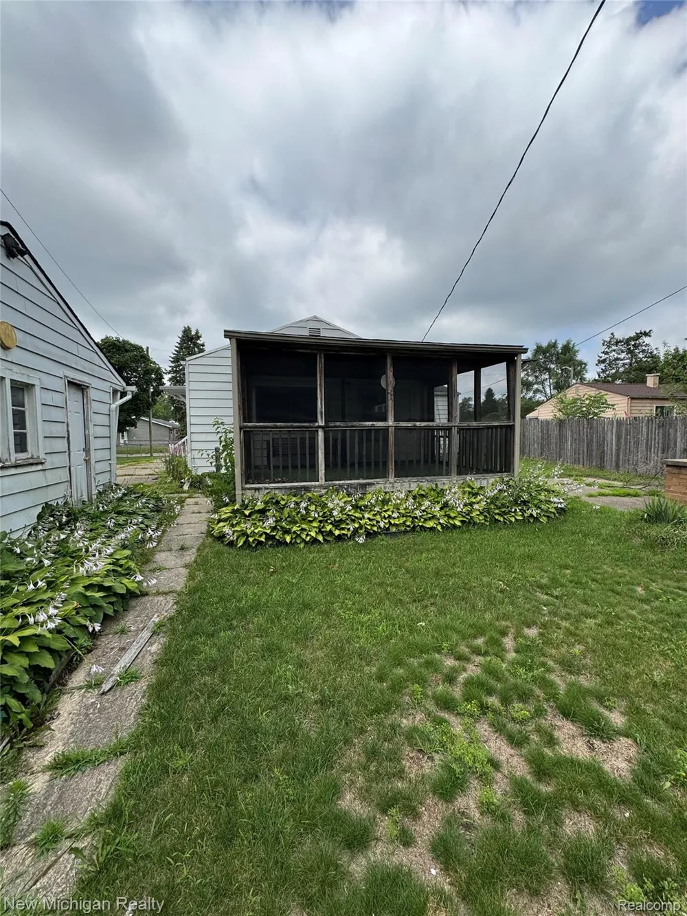 2773 Woodruff Lane York Charter Township, MI 48198