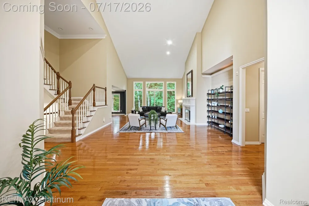 5458 Lake Ridge Drive Genoa Township, MI 48116