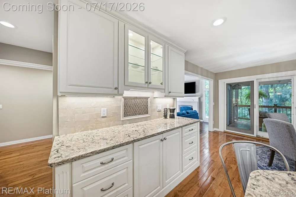 5458 Lake Ridge Drive Genoa Township, MI 48116