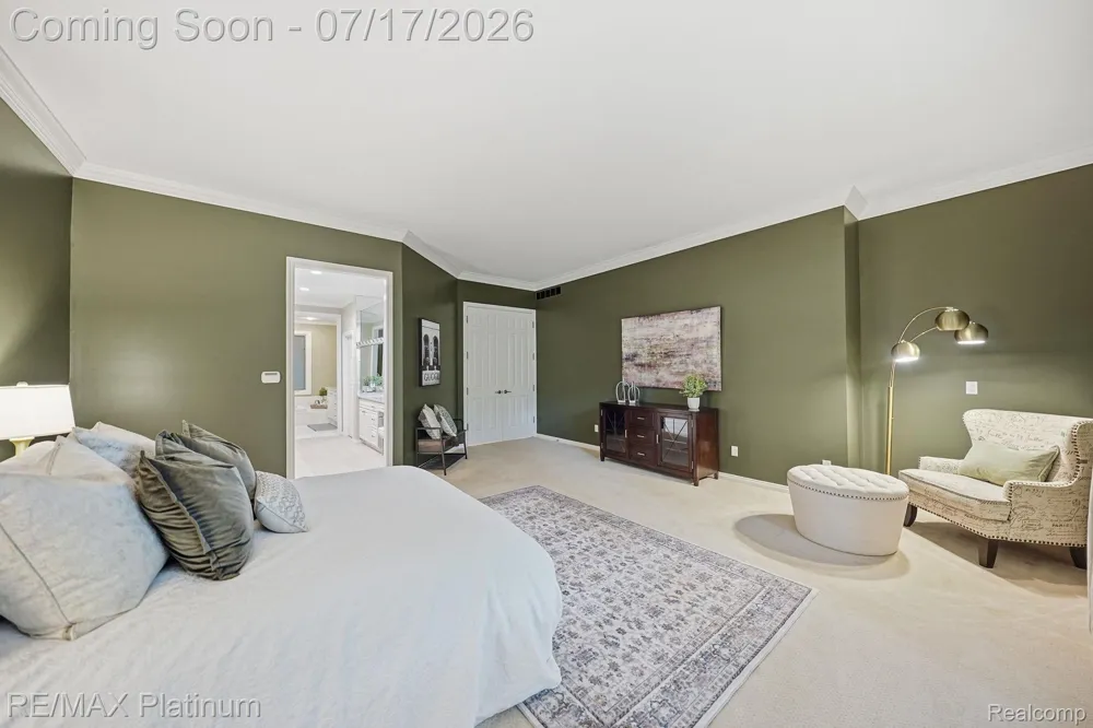 5458 Lake Ridge Drive Genoa Township, MI 48116