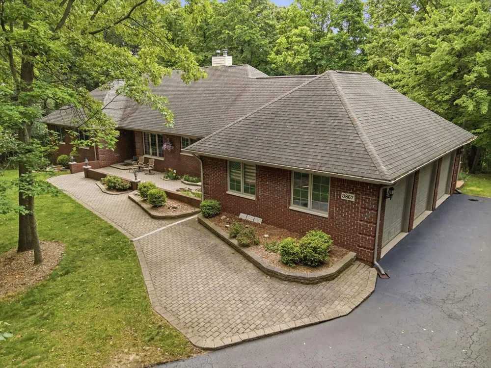 3867 Nutcracker Court Addison Township, MI 48370