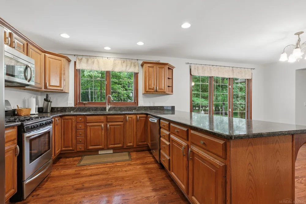 3867 Nutcracker Court Addison Township, MI 48370