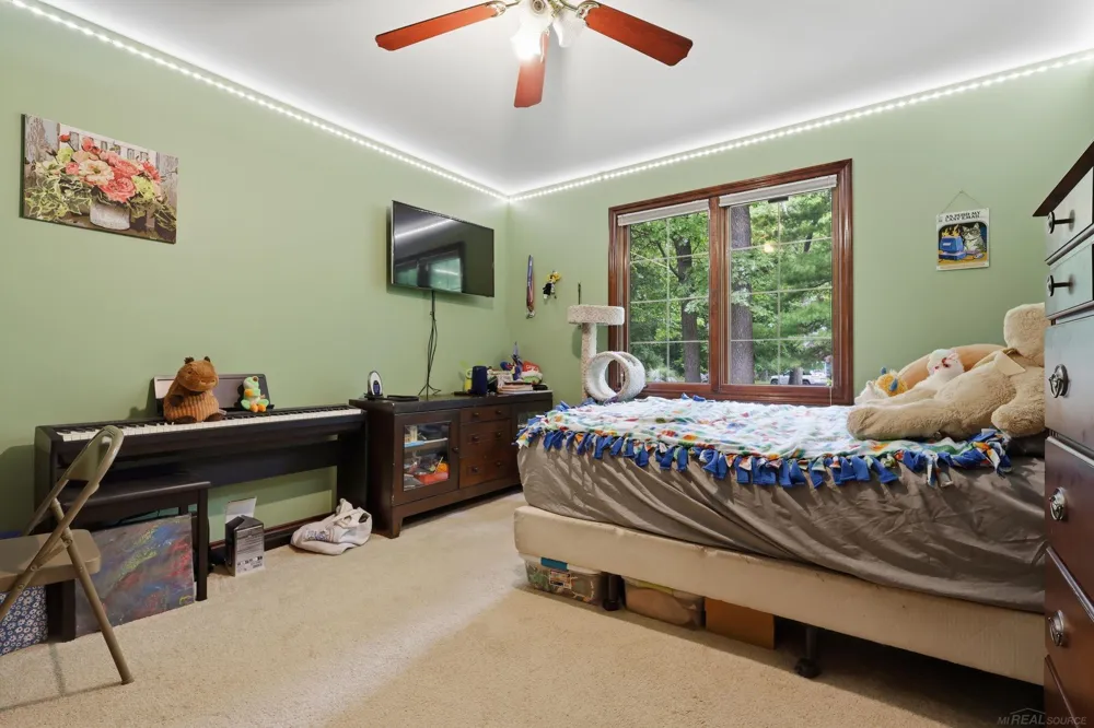 3867 Nutcracker Court Addison Township, MI 48370