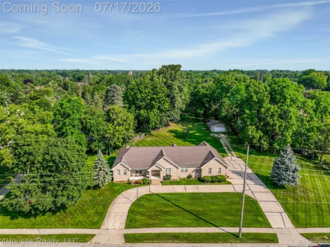 624 Orchard Lake Road