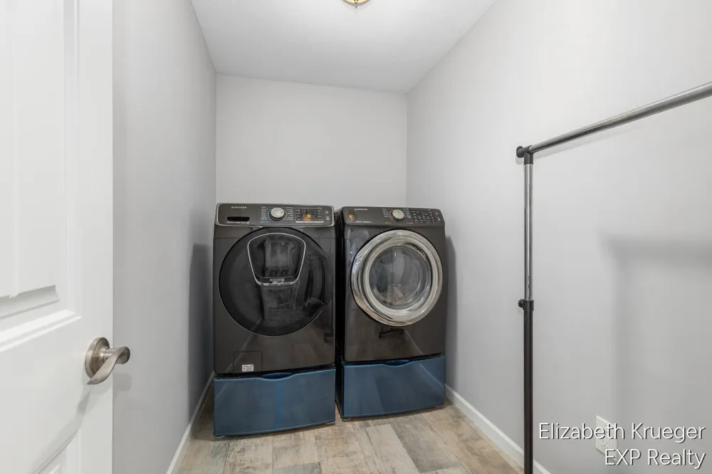 5951 S Sheridan Drive Fruitport Charter Township, MI 49444