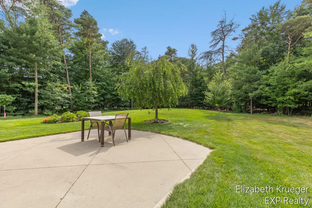 5951 S Sheridan Drive Fruitport Charter Township, MI 49444