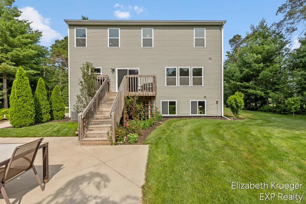 5951 S Sheridan Drive Fruitport Charter Township, MI 49444