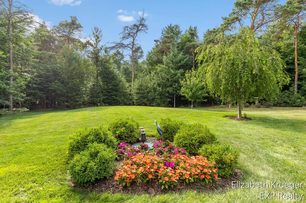 5951 S Sheridan Drive Fruitport Charter Township, MI 49444