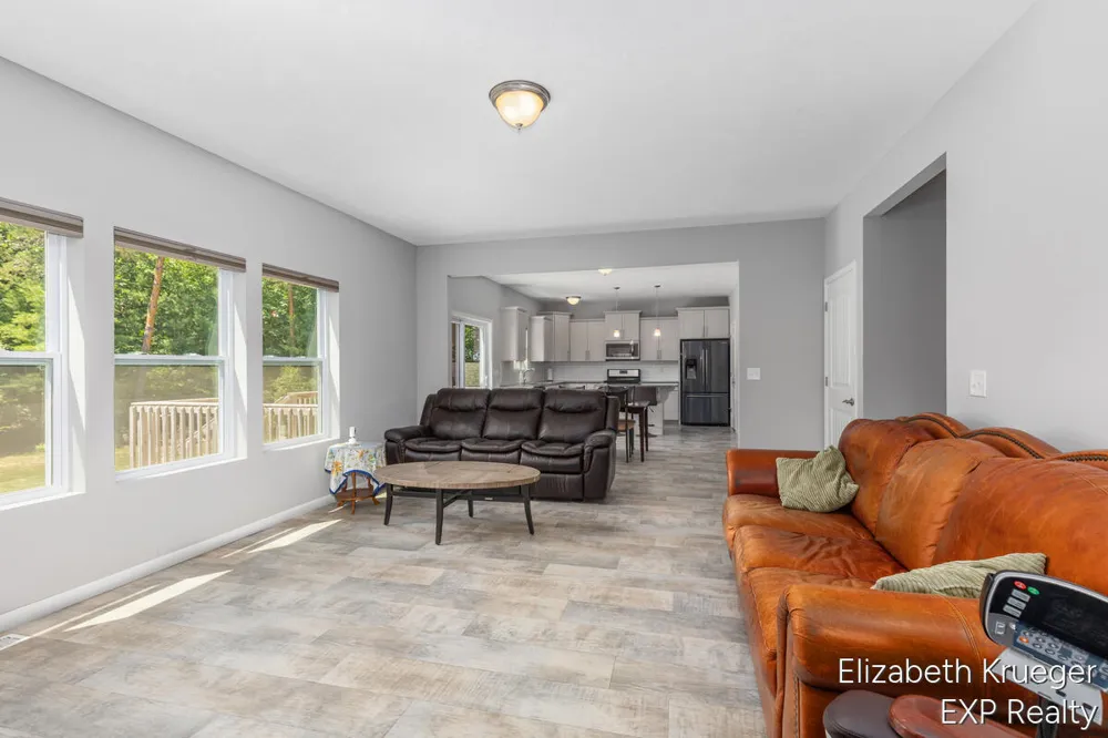 5951 S Sheridan Drive Fruitport Charter Township, MI 49444