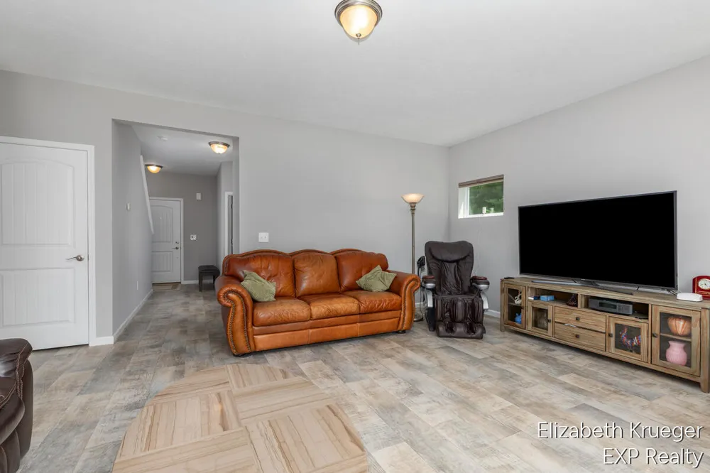 5951 S Sheridan Drive Fruitport Charter Township, MI 49444