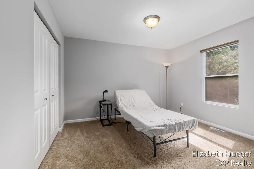 5951 S Sheridan Drive Fruitport Charter Township, MI 49444