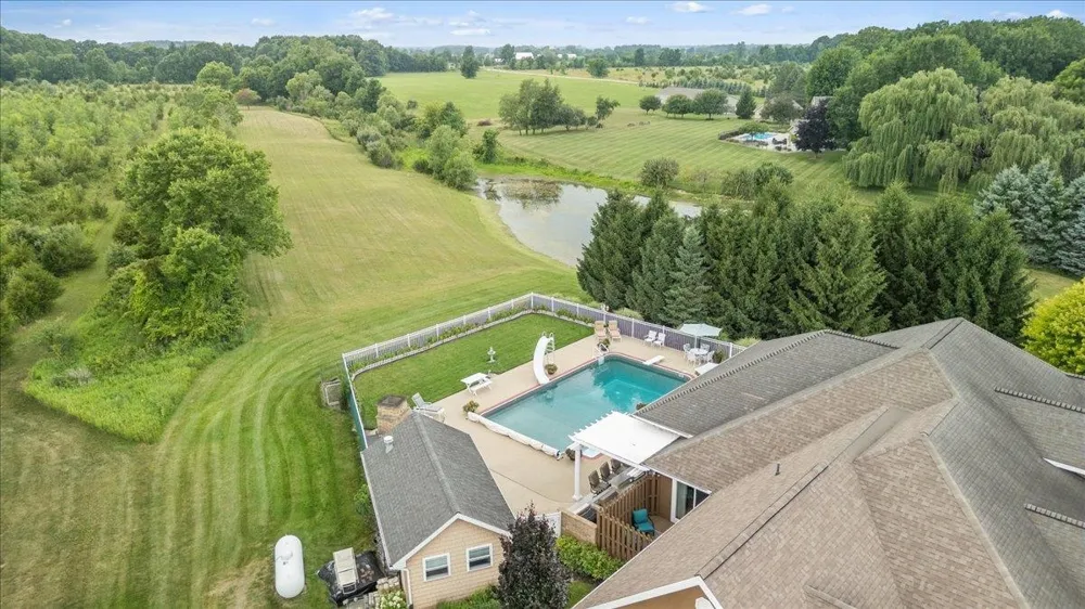 1851 Chipman Road Owosso Charter Township, MI 48867