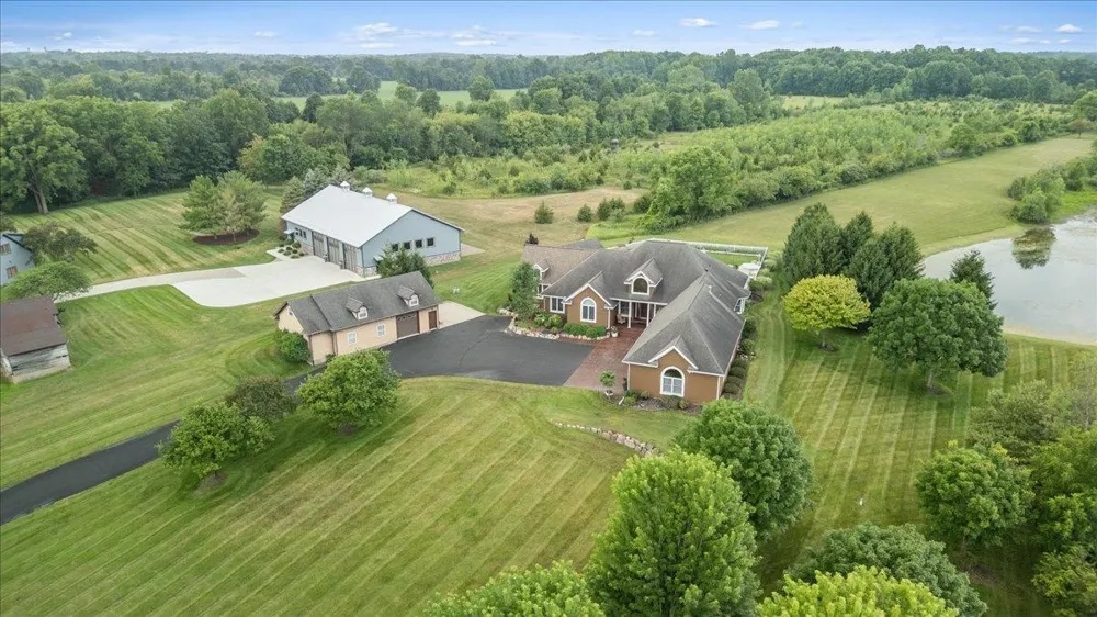 1851 Chipman Road Owosso Charter Township, MI 48867