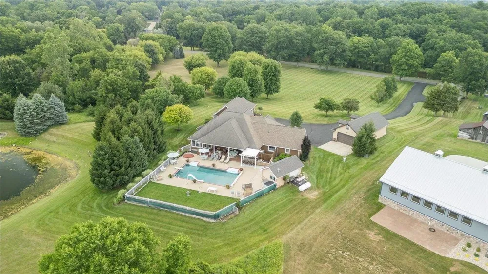 1851 Chipman Road Owosso Charter Township, MI 48867