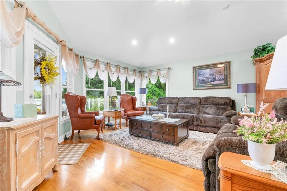 1851 Chipman Road Owosso Charter Township, MI 48867