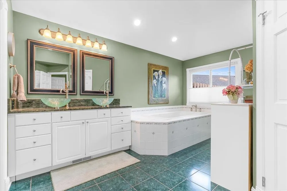 1851 Chipman Road Owosso Charter Township, MI 48867