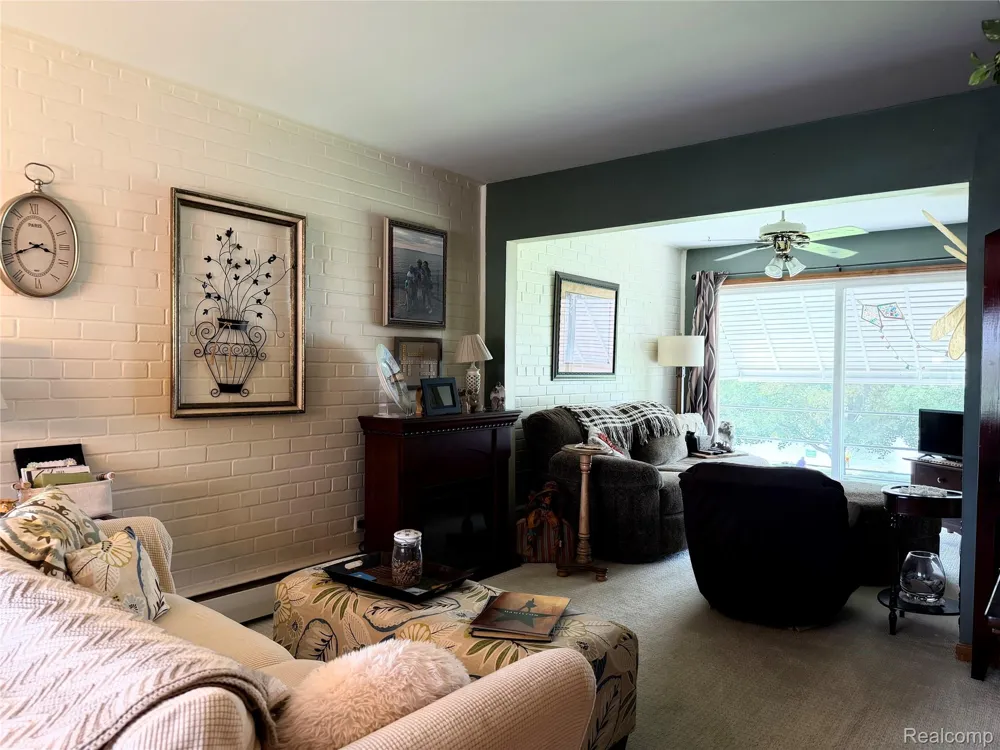 26965 Milford Road #38 Lyon Charter Township, MI 48178