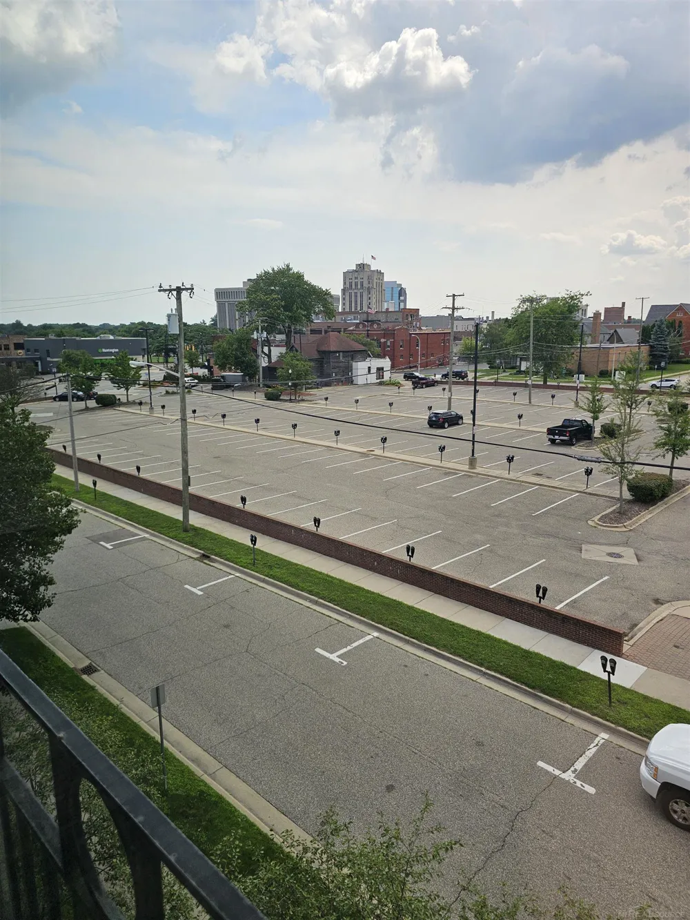 66 Clinton Street Mt Clemens City, MI 48043