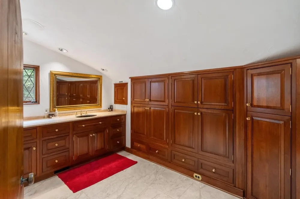 13987 Division Street Charlevoix Township, MI 49720