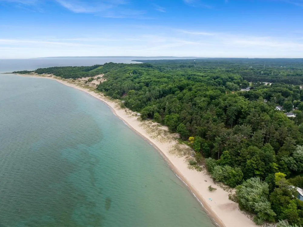 13987 Division Street Charlevoix Township, MI 49720