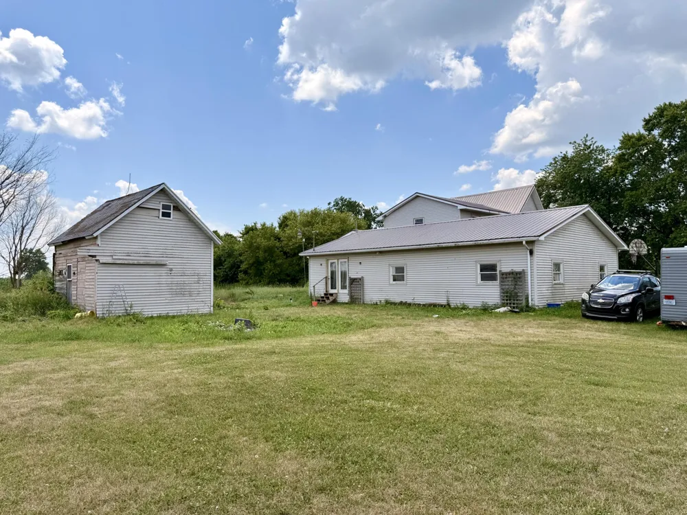 8565 S Mount Hope Road Bloomer Township, MI 48811