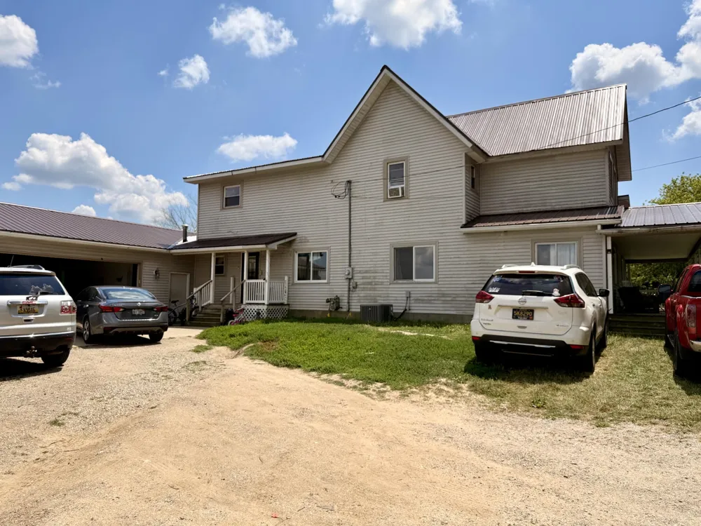 8565 S Mount Hope Road Bloomer Township, MI 48811