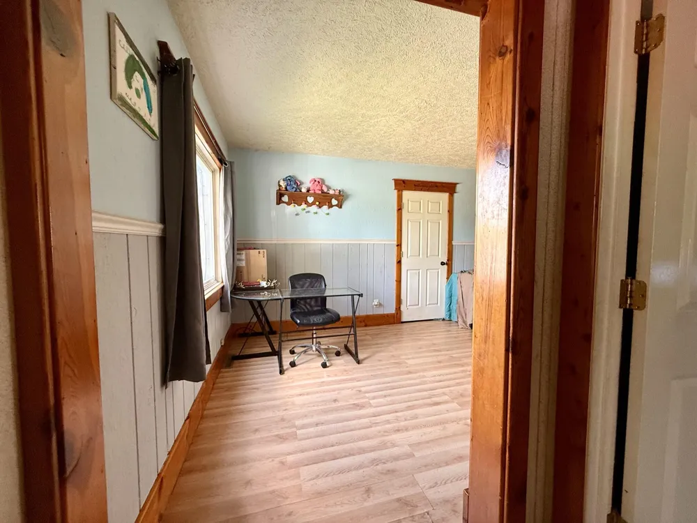 8565 S Mount Hope Road Bloomer Township, MI 48811